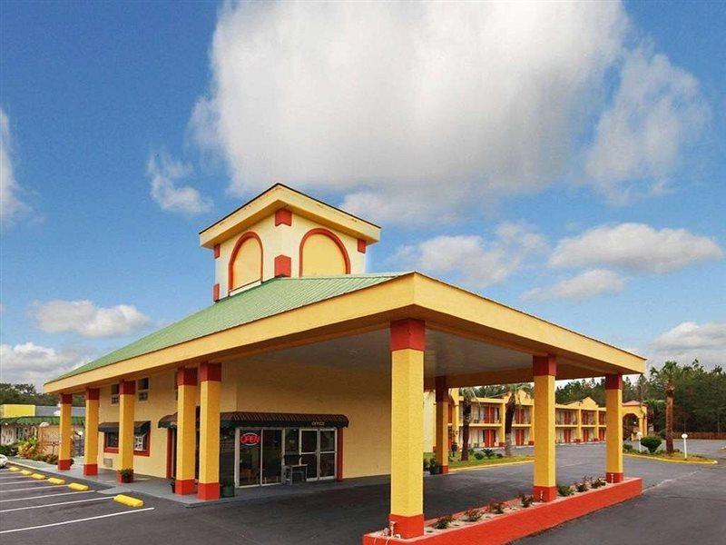 Econo Lodge Перри Экстерьер фото