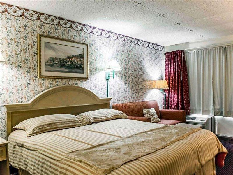 Econo Lodge Перри Экстерьер фото
