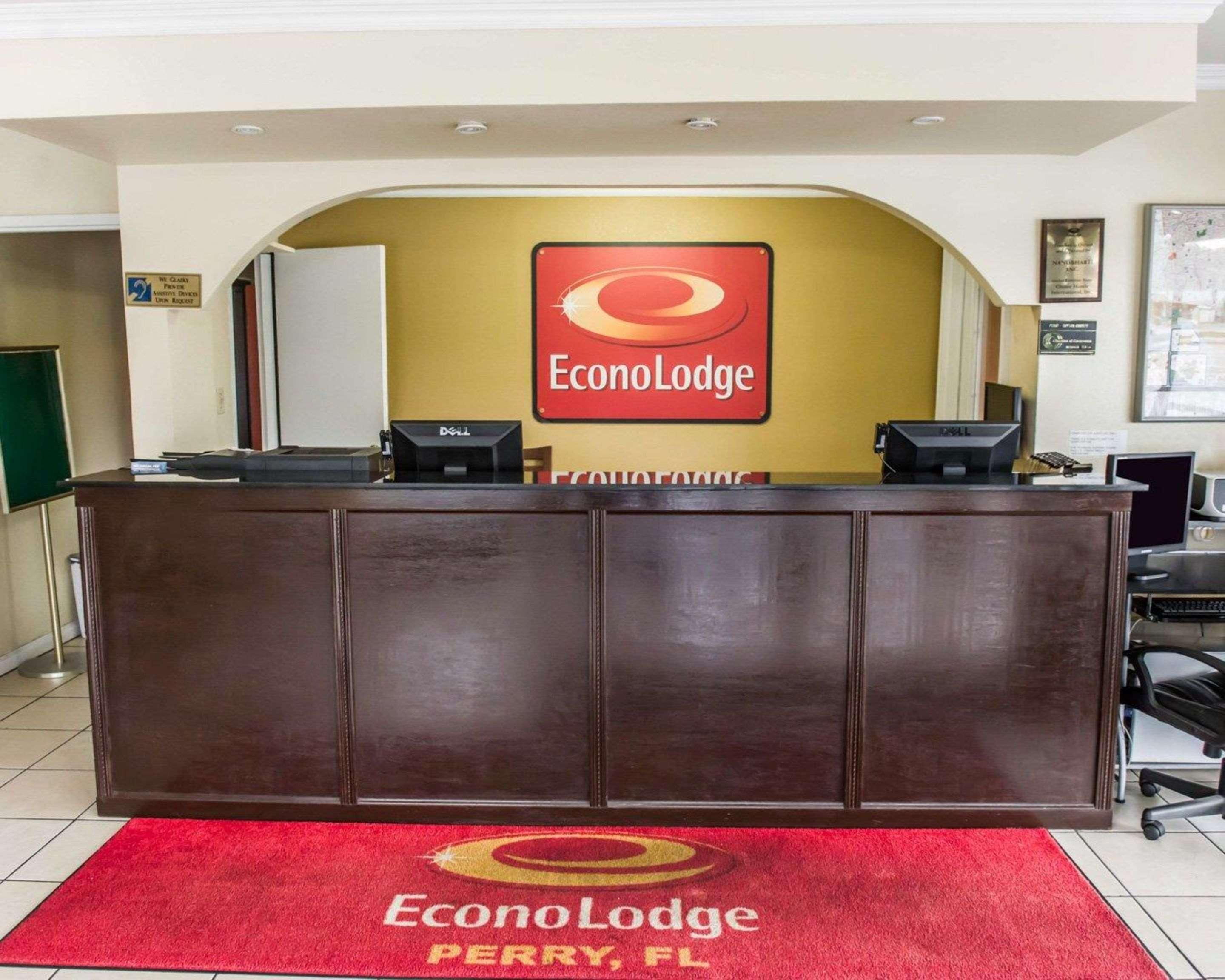 Econo Lodge Перри Экстерьер фото
