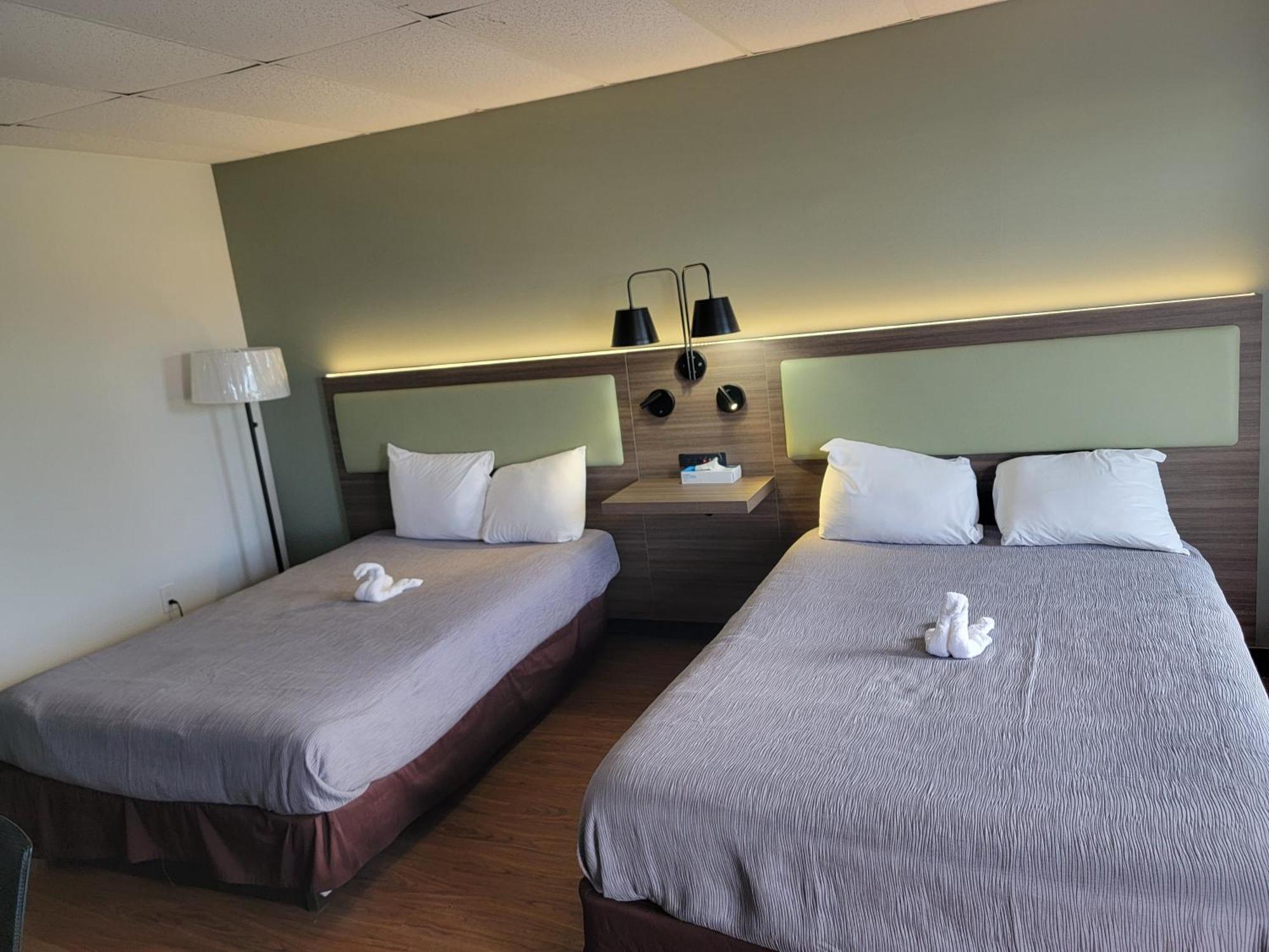 Econo Lodge Перри Экстерьер фото