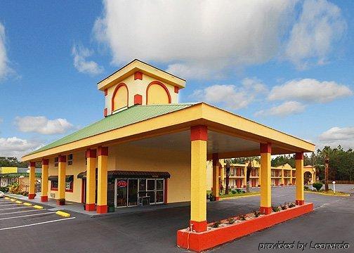 Econo Lodge Перри Экстерьер фото